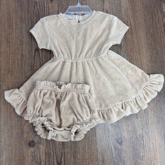 Quincy Mae Infant Size 12-18 Month Dress