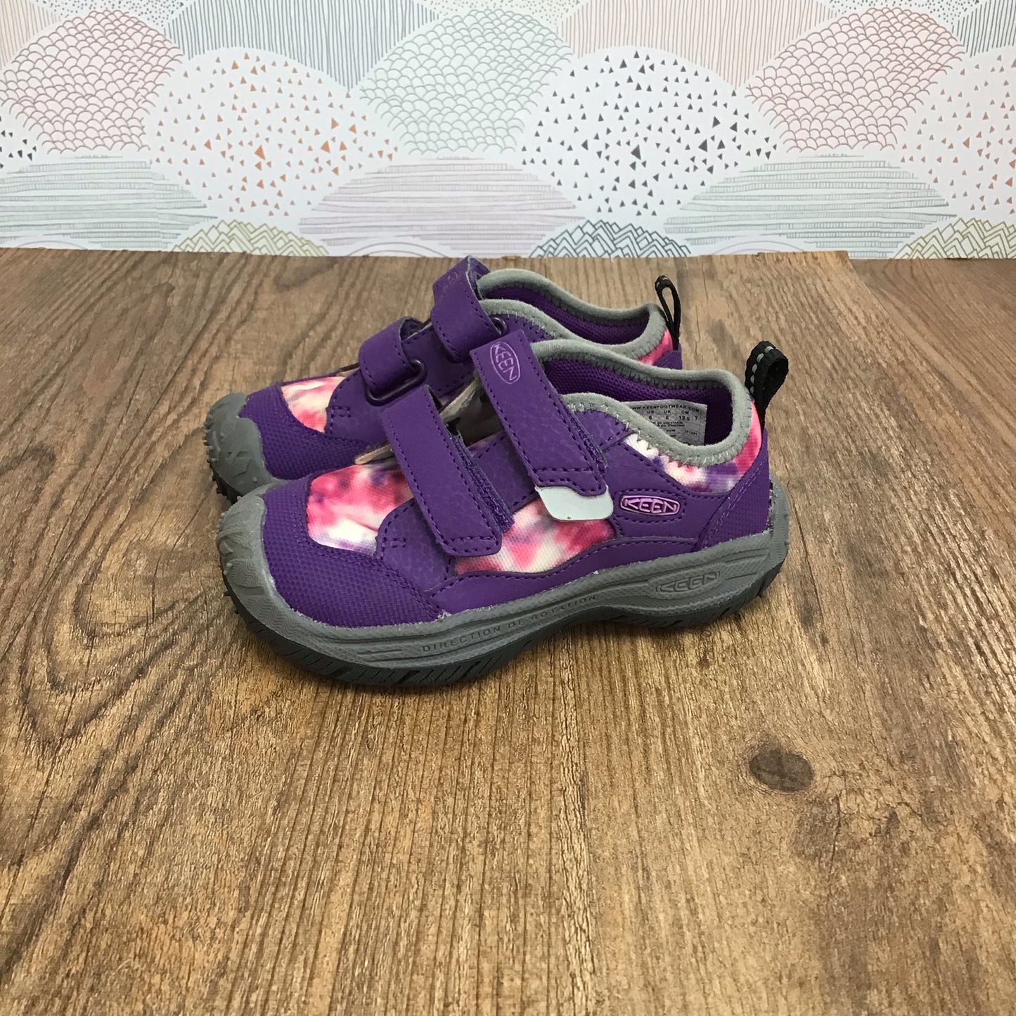 NEW Keen Kids Shoe Sizes 6 Sandals