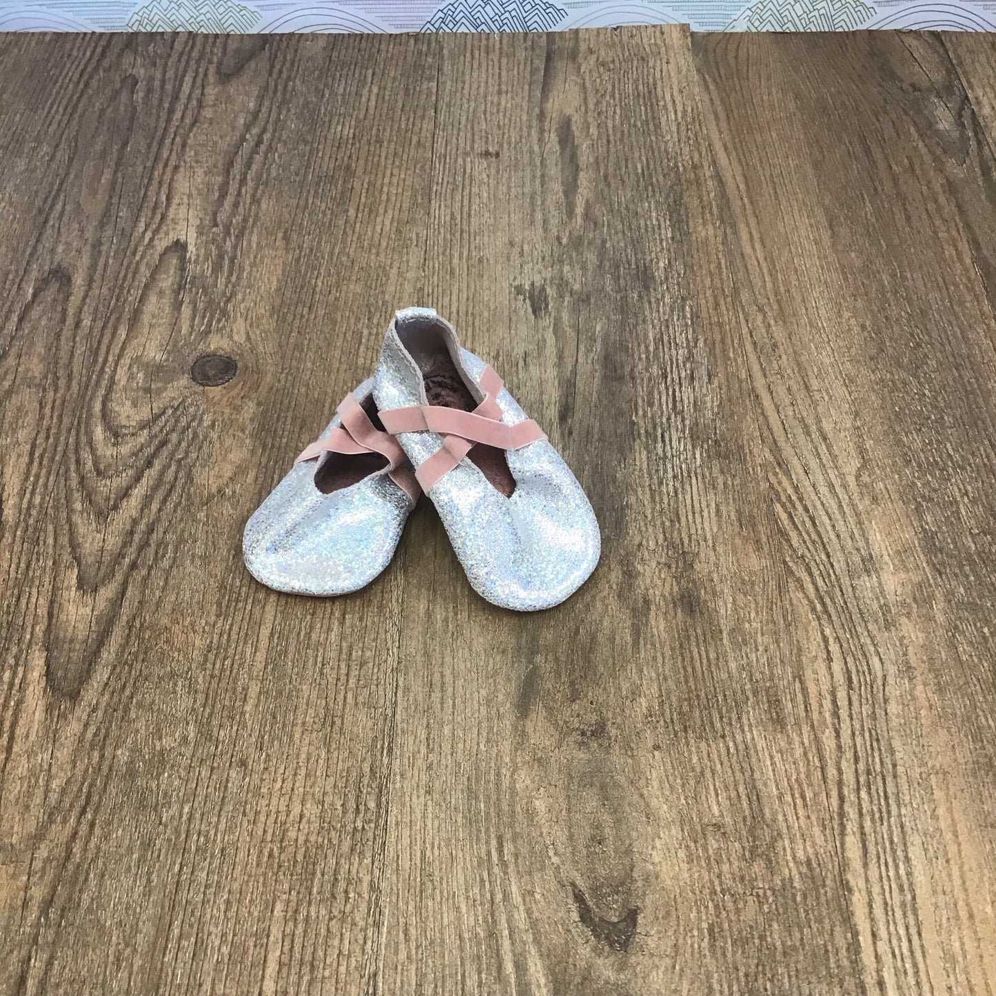 Size 2 Silver Glitter Soft Side Leather Shoes