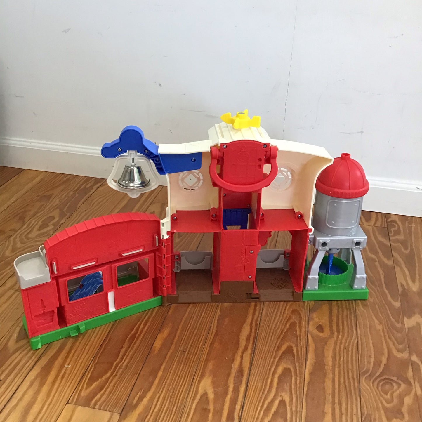 Barn Fisher Price Little People-this Item Does NOT ship