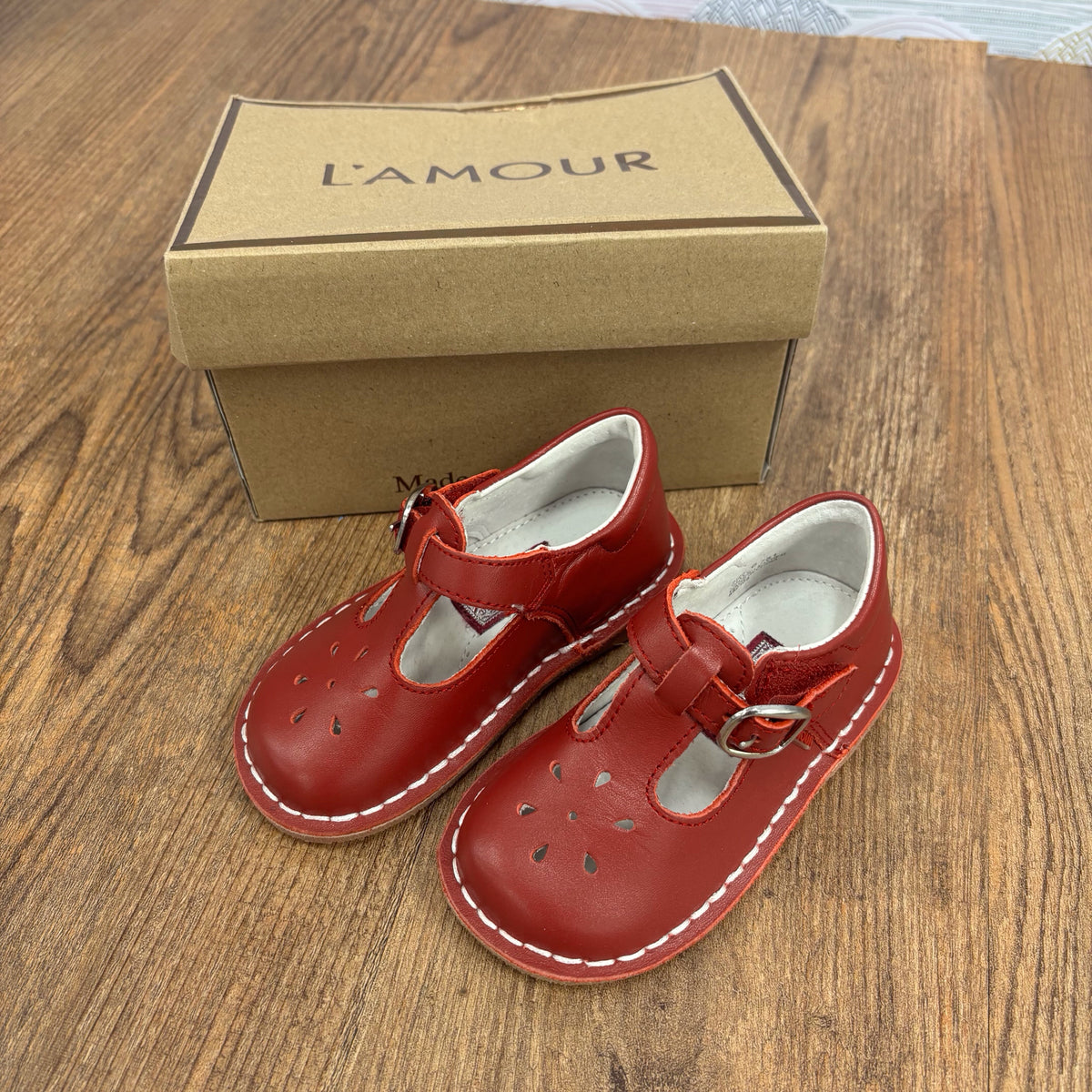 L'Amour Kids Shoe Sizes 6 Dress Shoes