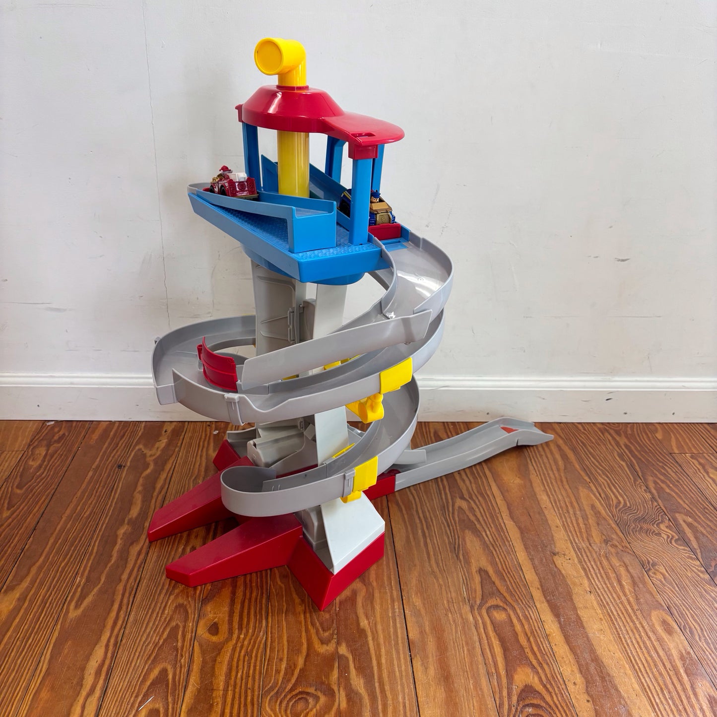 Paw Patrol Bay Lookout Tower Playset