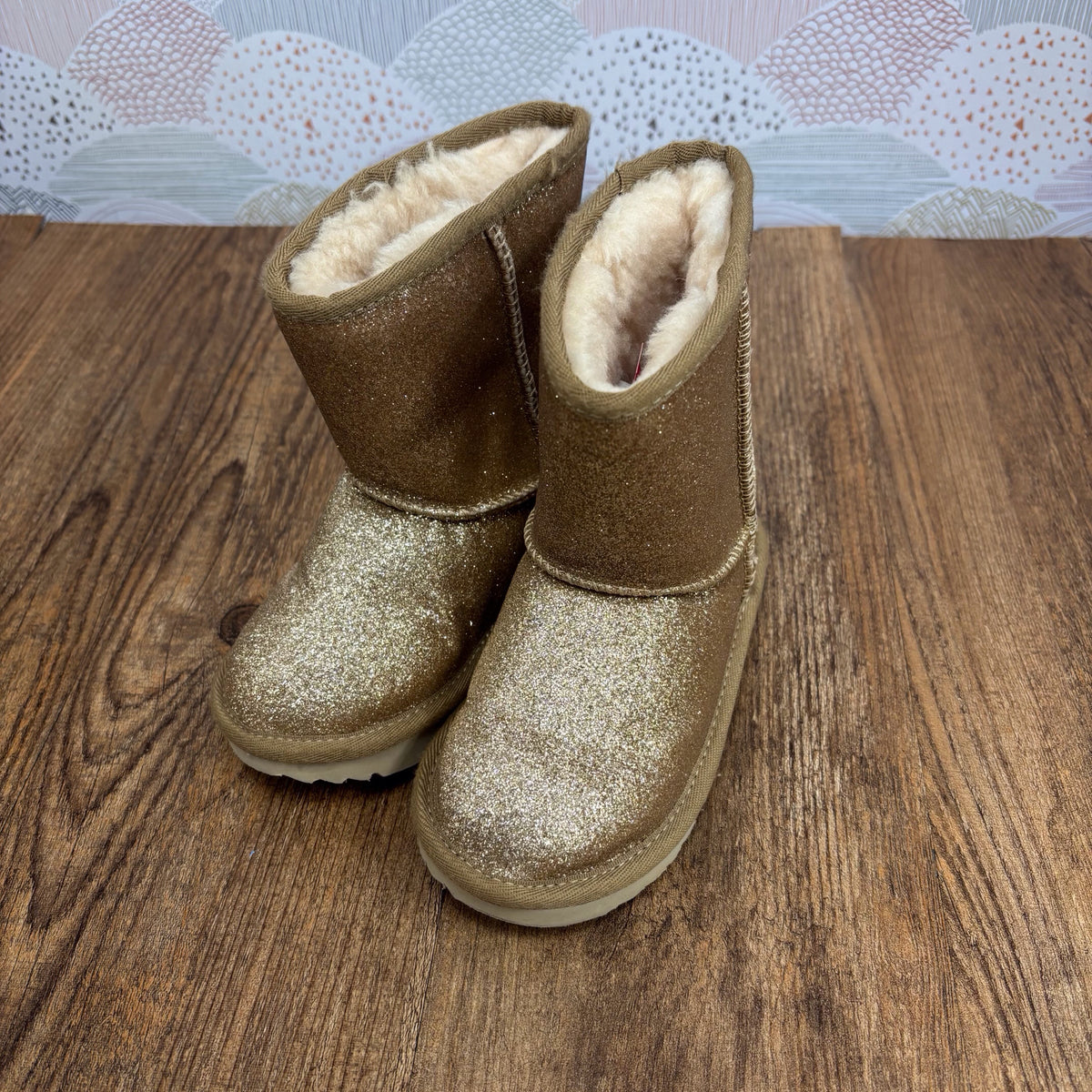 Ugg Kids Shoe Sizes 9 Boots