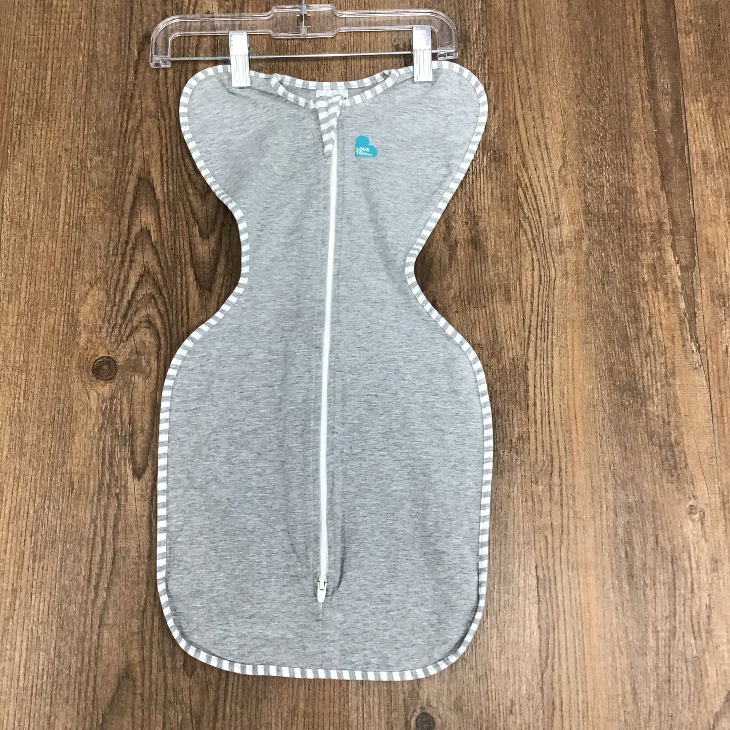Love to Dream Swaddle Small1 TOG