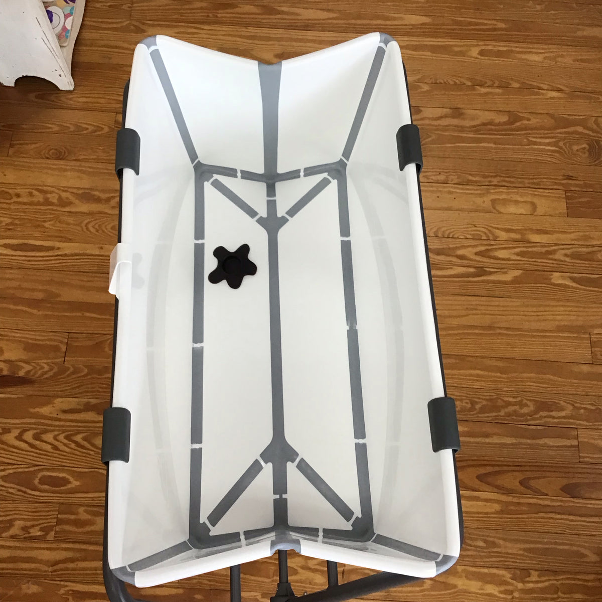 Bath Essentials Stokke Flexi Bath with Stand-this item does NOT ship