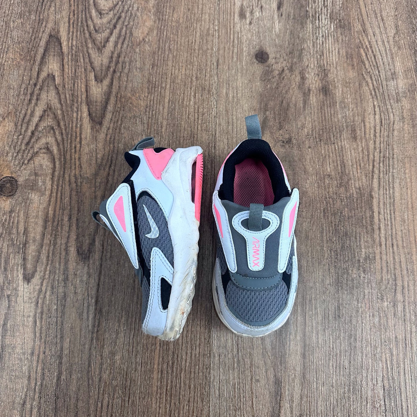Nike Kids Shoe Sizes 8 Athletic Shoes