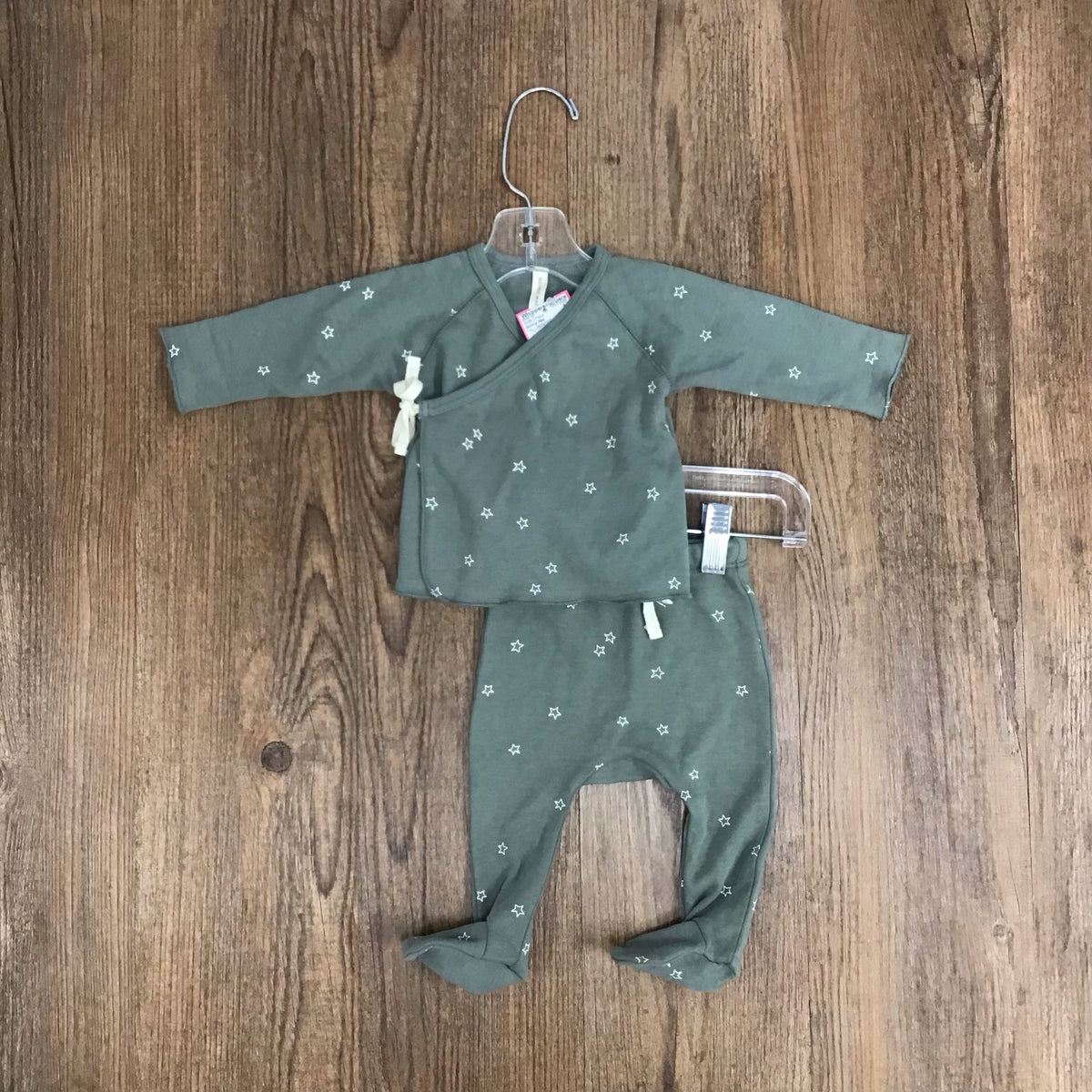 Size 0-3 Month Quincy Mae 2 Piece Outfit