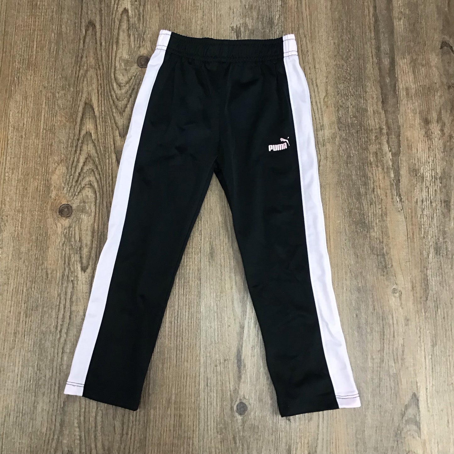 Puma 2-Piece Outfit Size 4T
