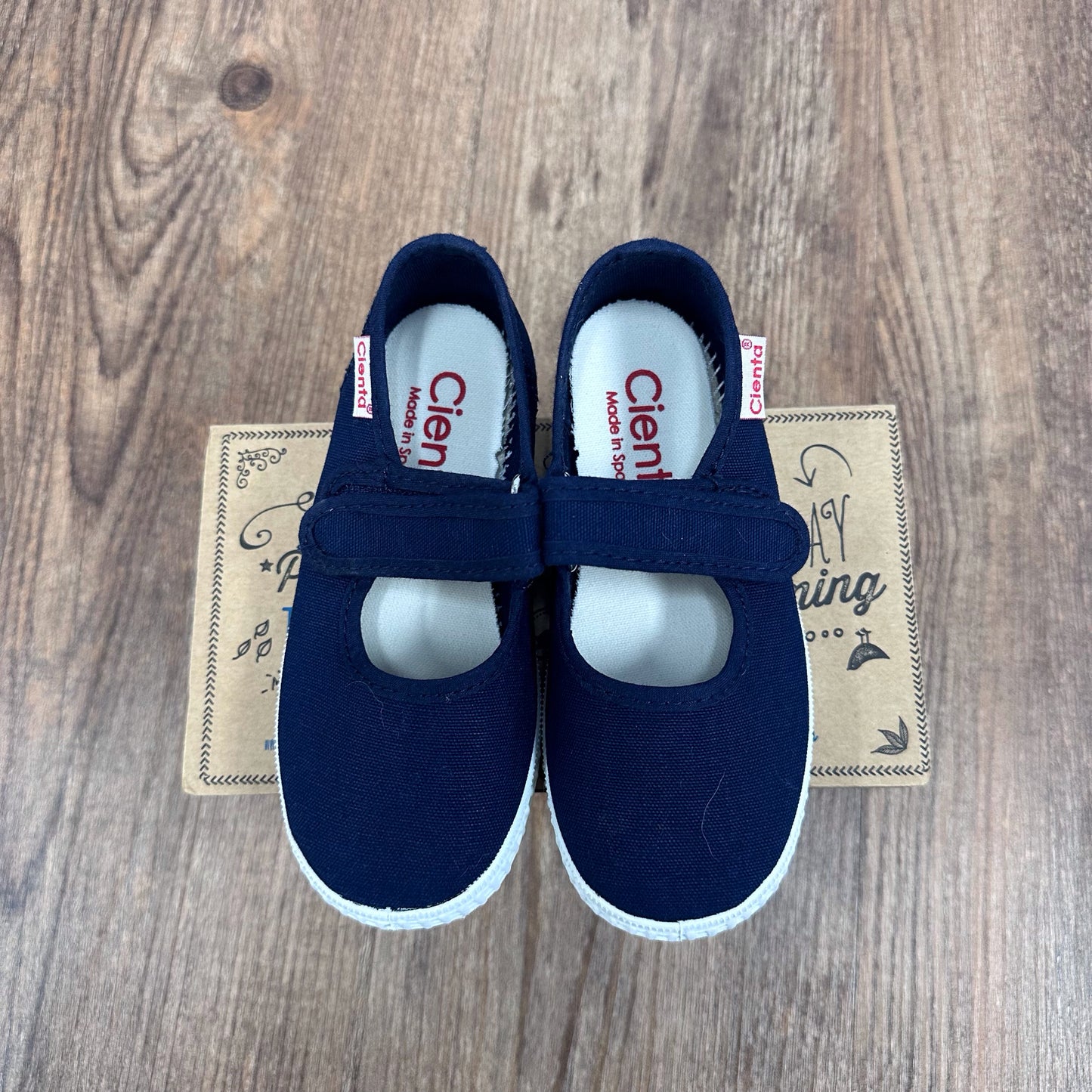 Cienta Kids Shoe Sizes 7 Athletic Shoes