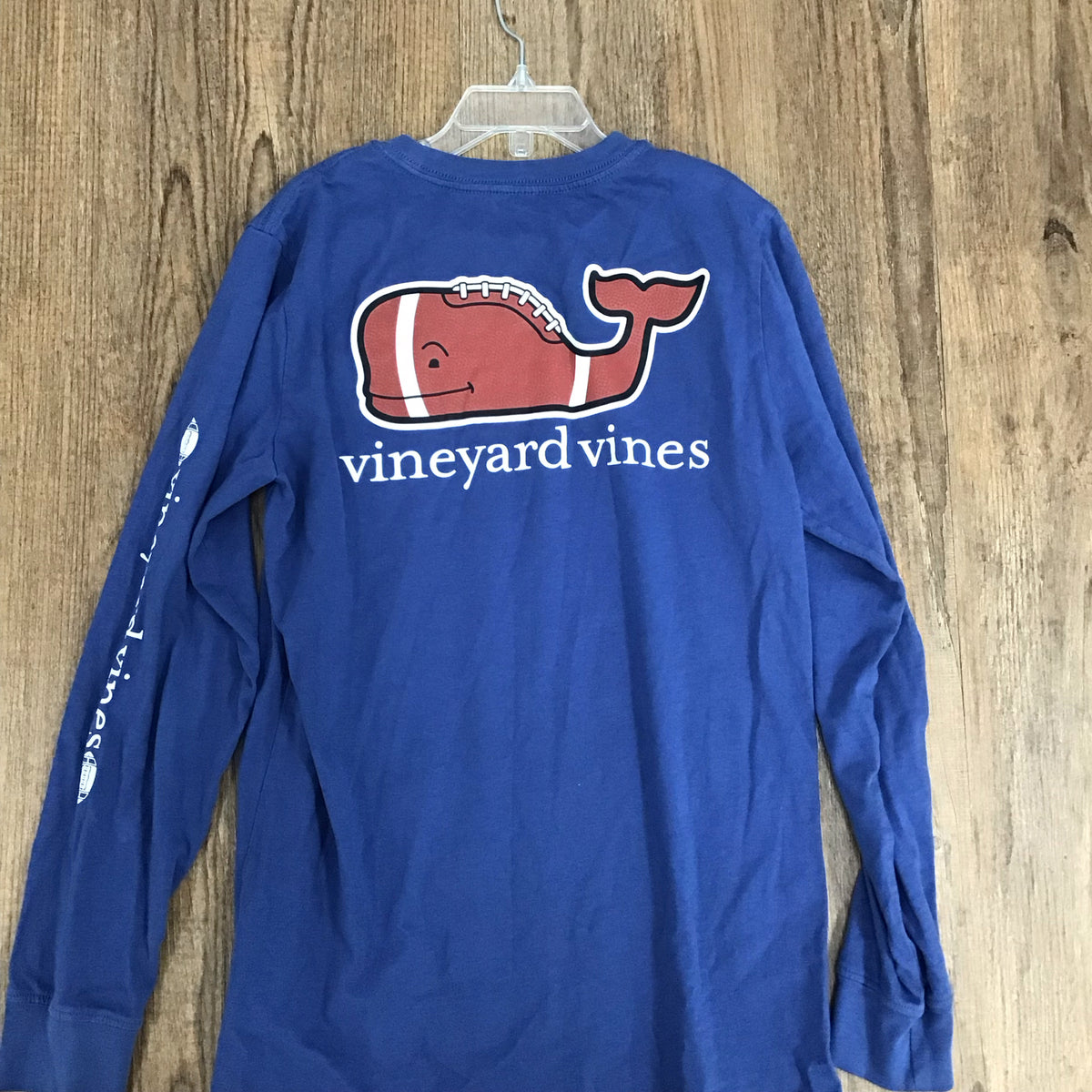 Vineyard Vines Kids Size 12/14 Graphic Tee
