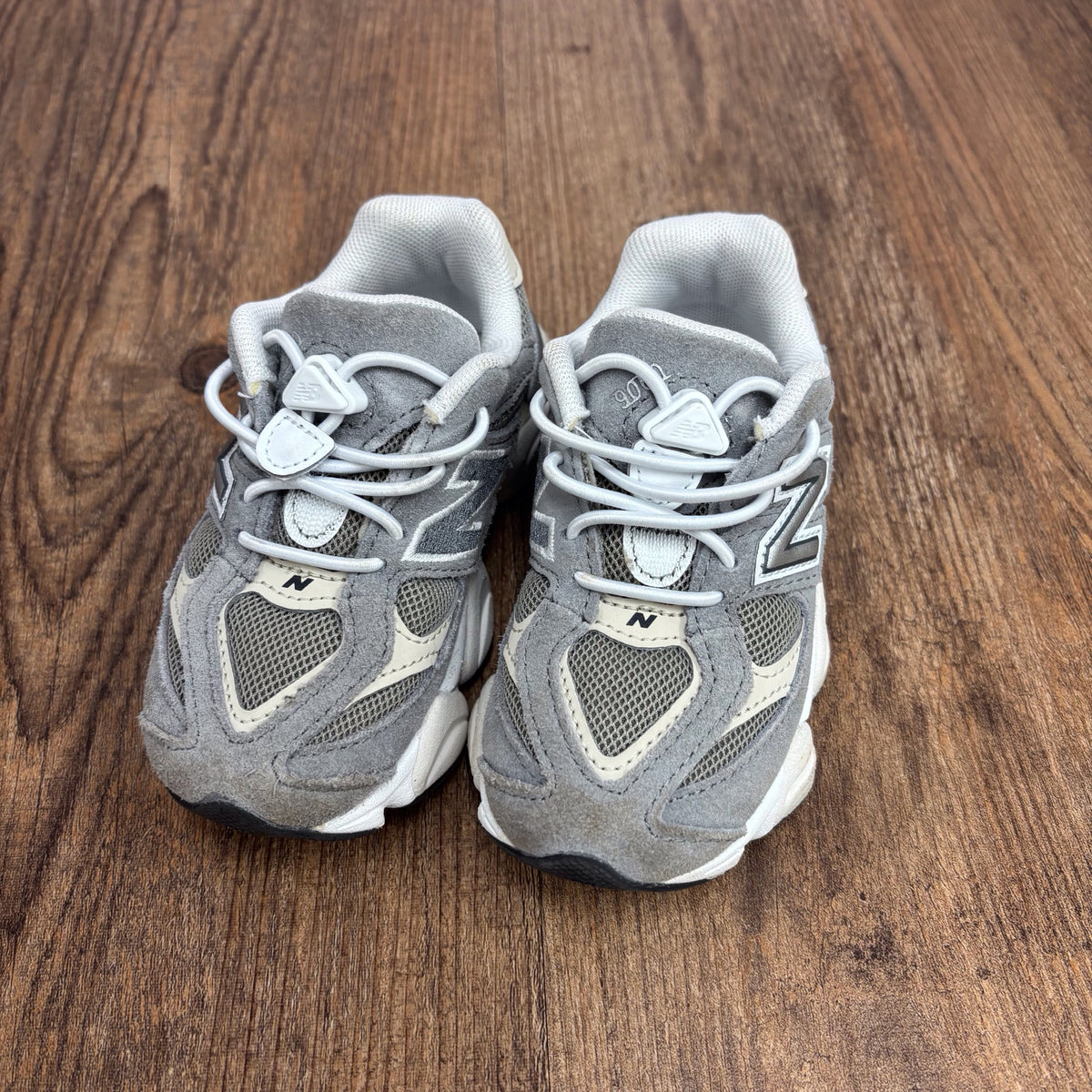 New Balance Sizes 7 1/2 Athletic Shoes