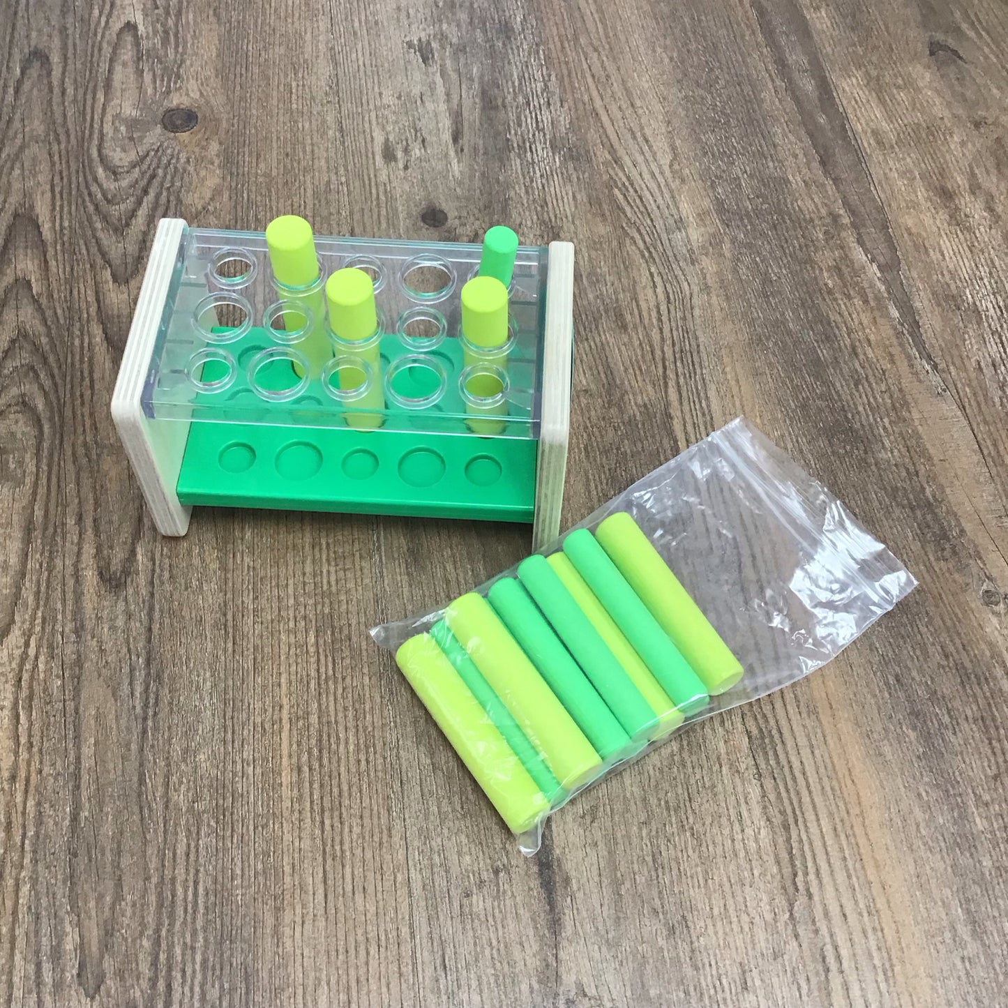 Posting peg stand-Lovevery-this item does NOT ship