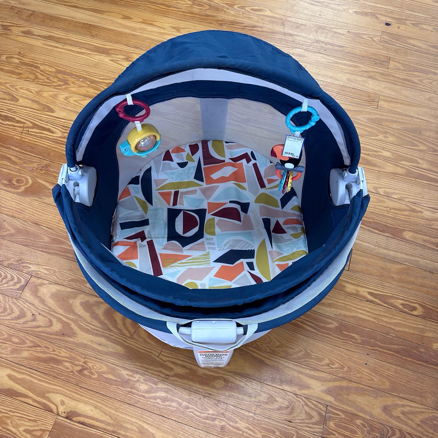 On the Go Baby Dome "Dosen't Ship" Local Pickup Only