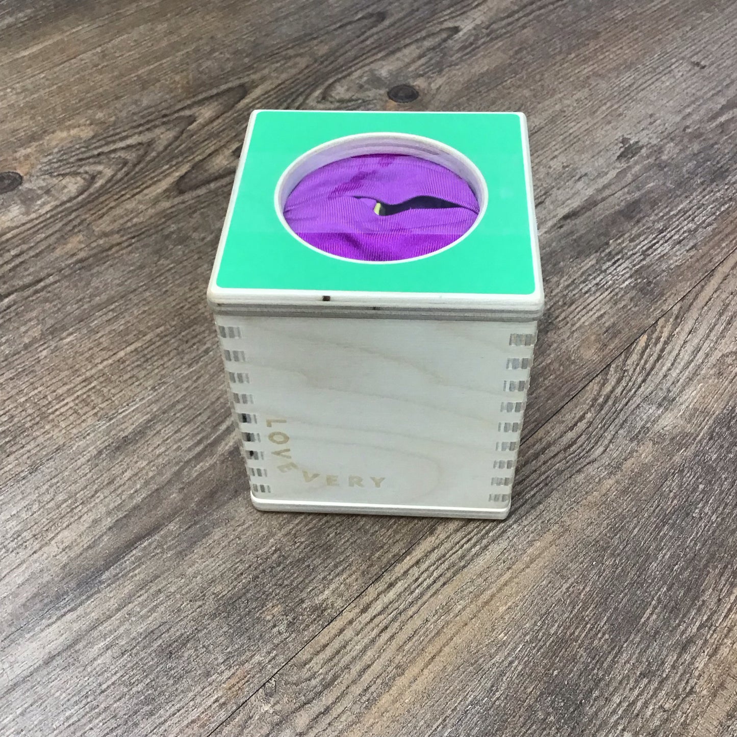Tissue box-Lovevery-this item does NOT ship