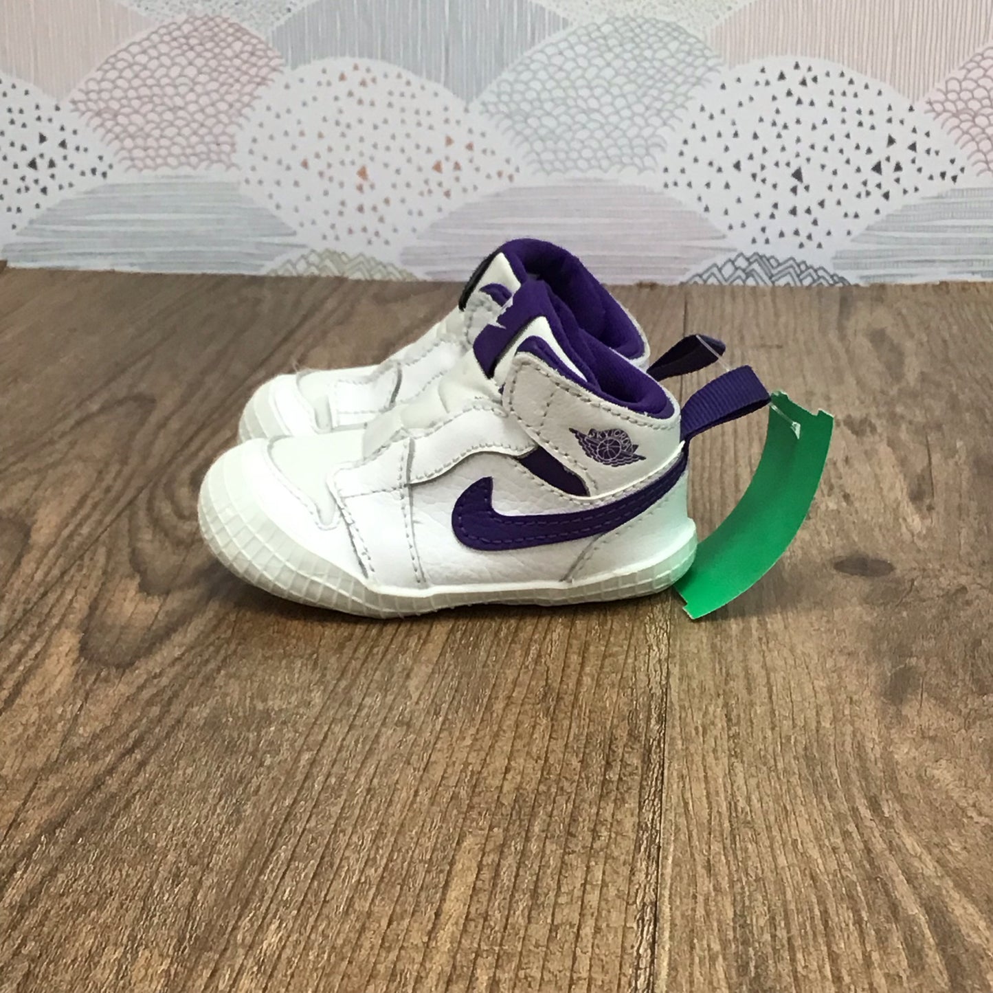 Nike Shoe Size 5c Purple White Shoes
