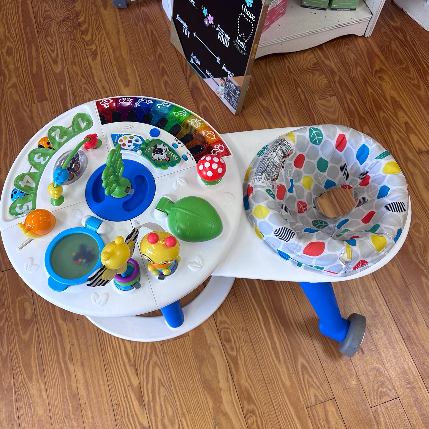 Around We Go Activity Center Baby Einstein "Dosen't Ship" Local Pickup Only
