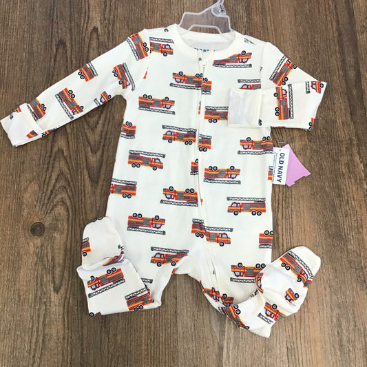 Old Navy Infant Size 6-9 Month Sleeper/Gown