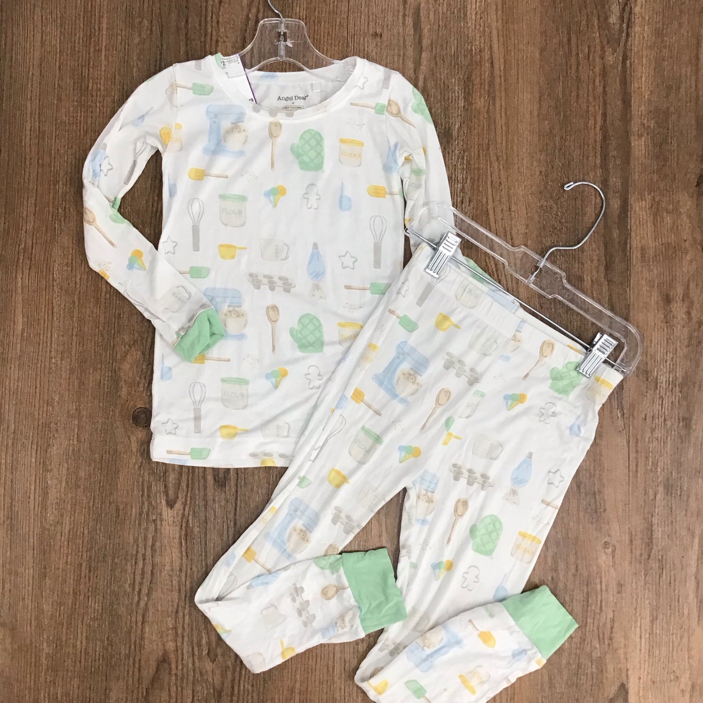 Angel Dear Kids Size 6/6X Pajamas 2 piece