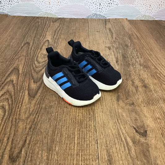 Size 4 Adidas Athletic Shoes