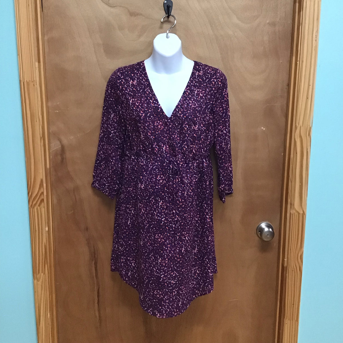 Fall/Winter Pea in the Pod Maternity Size Small Dress