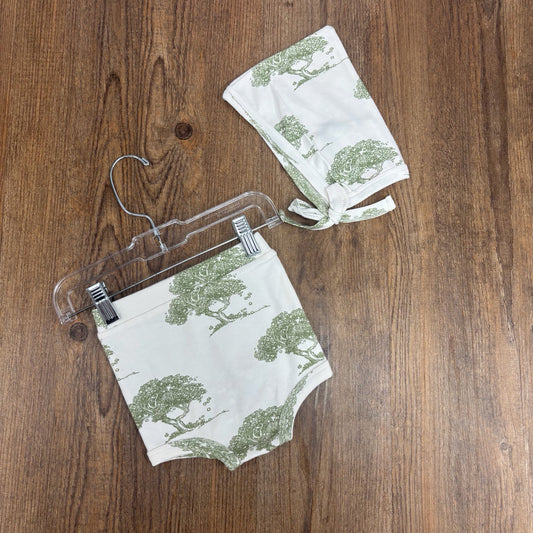 Kate Quinn Infant Size 12-18 Month Bloomers And Hat Set