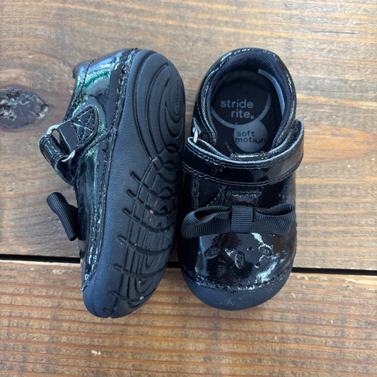 Stride Rite Kids Shoe Sizes 4 1/2 Dress Shoes