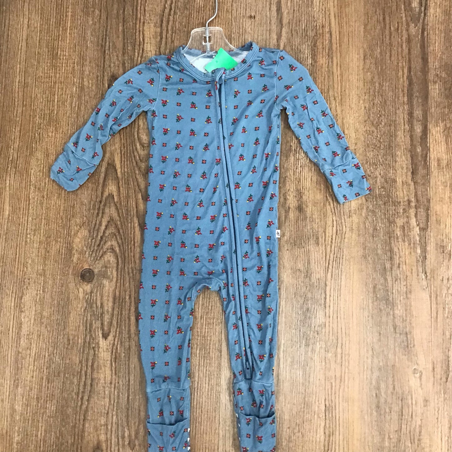 Posh Peanut Infant Size 6-9 Month Sleeper