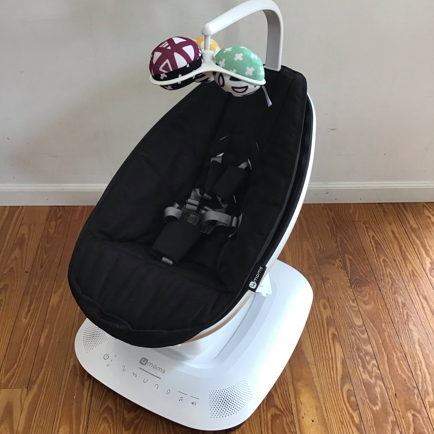 4 Moms Momaroo - This Item Does NOT Ship
