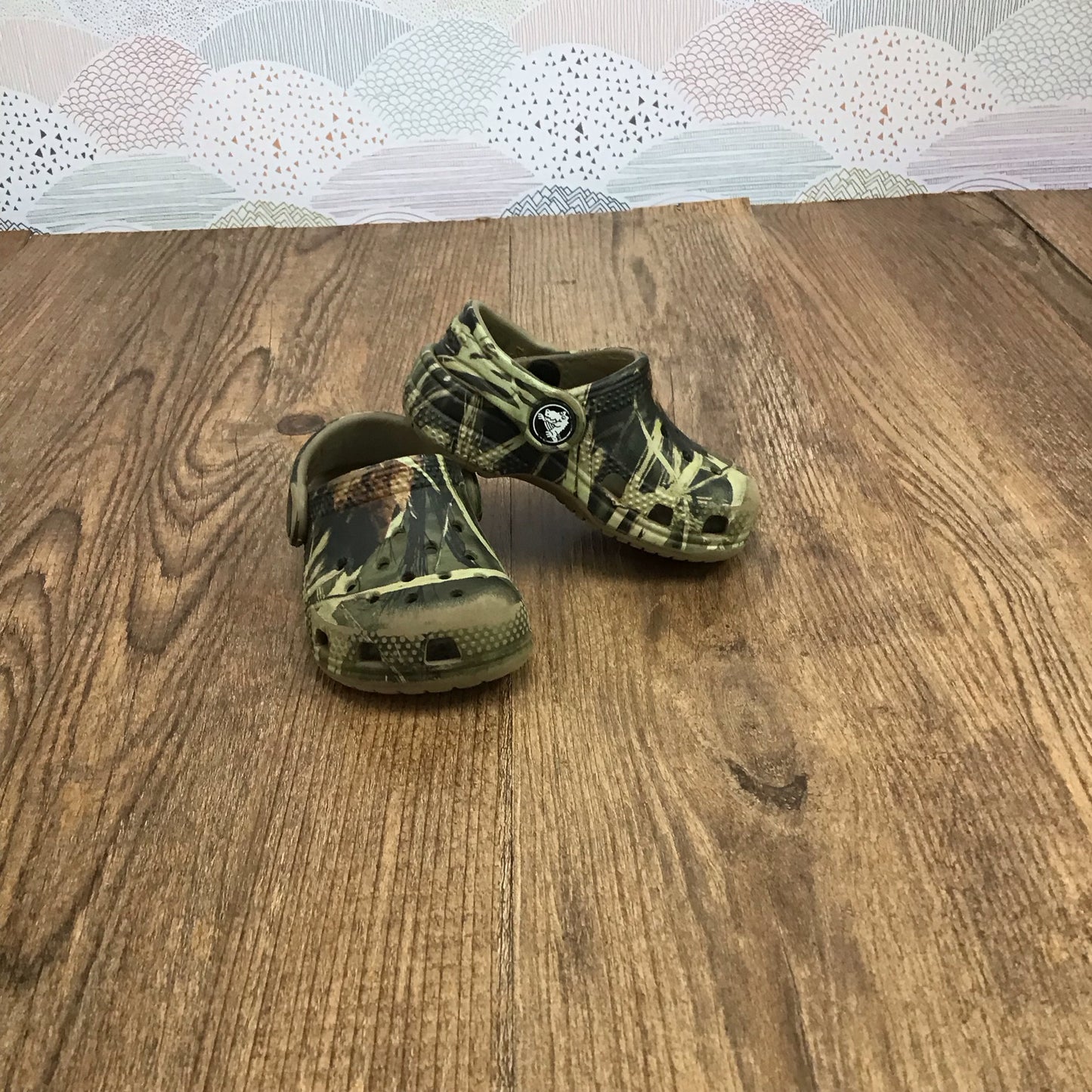 Size 4 Crocs