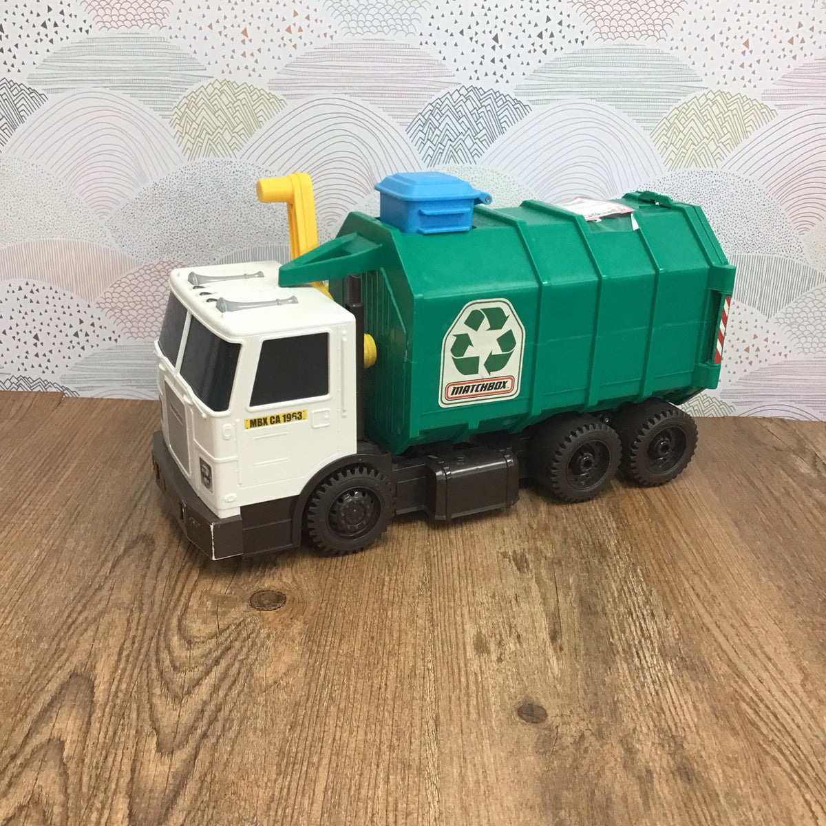Matchbox Recycle Truck - This Item Does NOT Ship