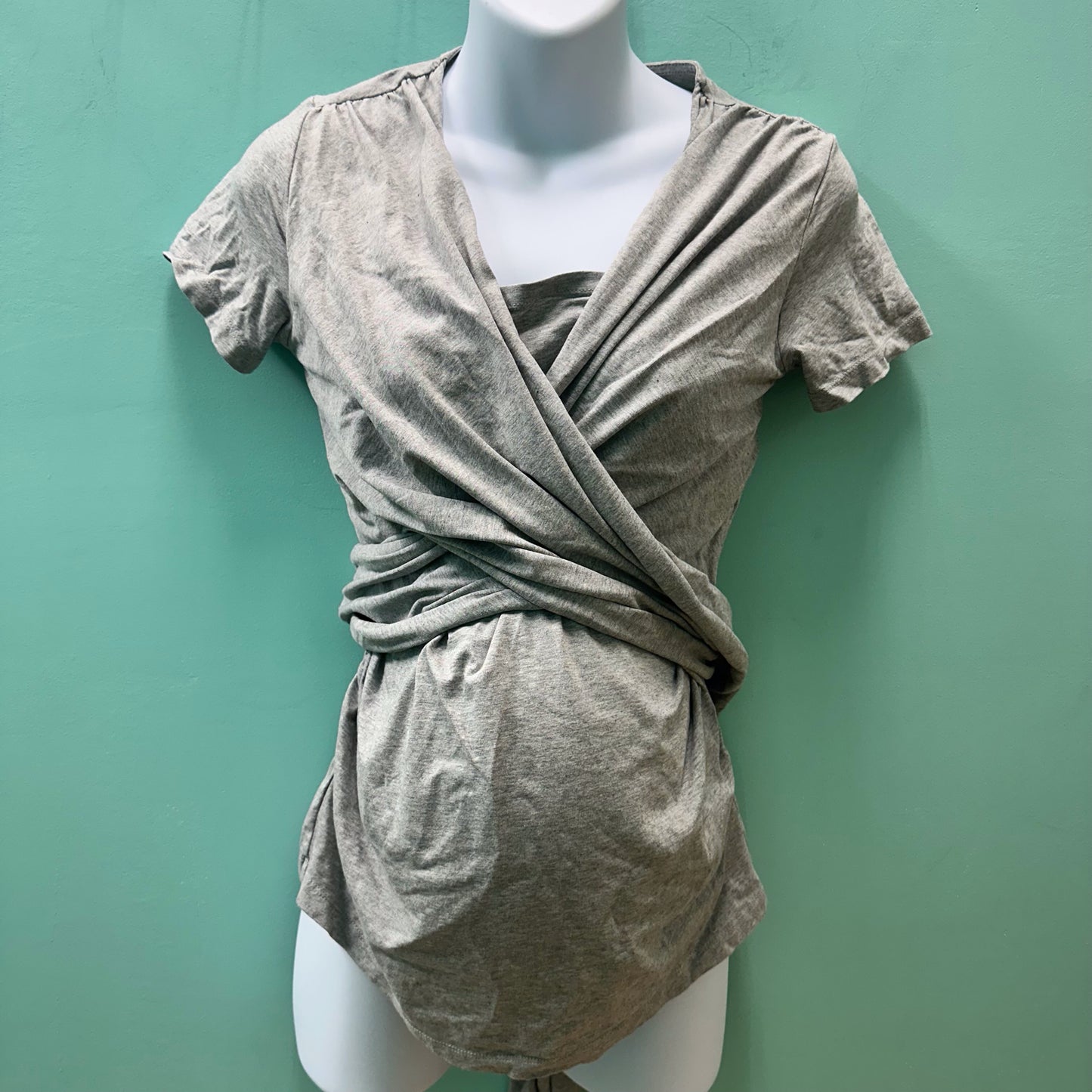 Seraphine Maternity Size Small Soothe TShirt