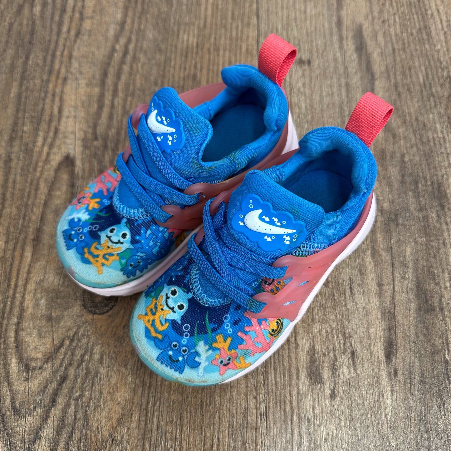Nike Size 7c Baby Shark Athletic Shoes