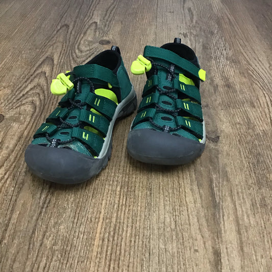 Keen Sandals Size 13