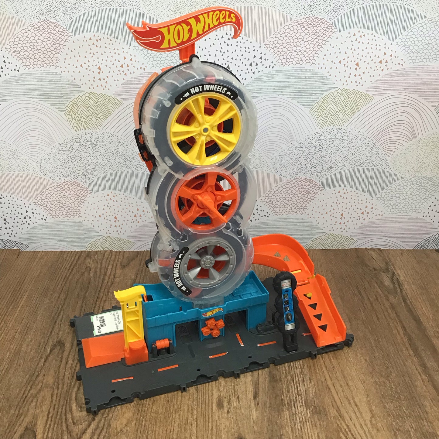 Hot Wheels City Super Twist Tire Shop - This Item Does NOT Ship