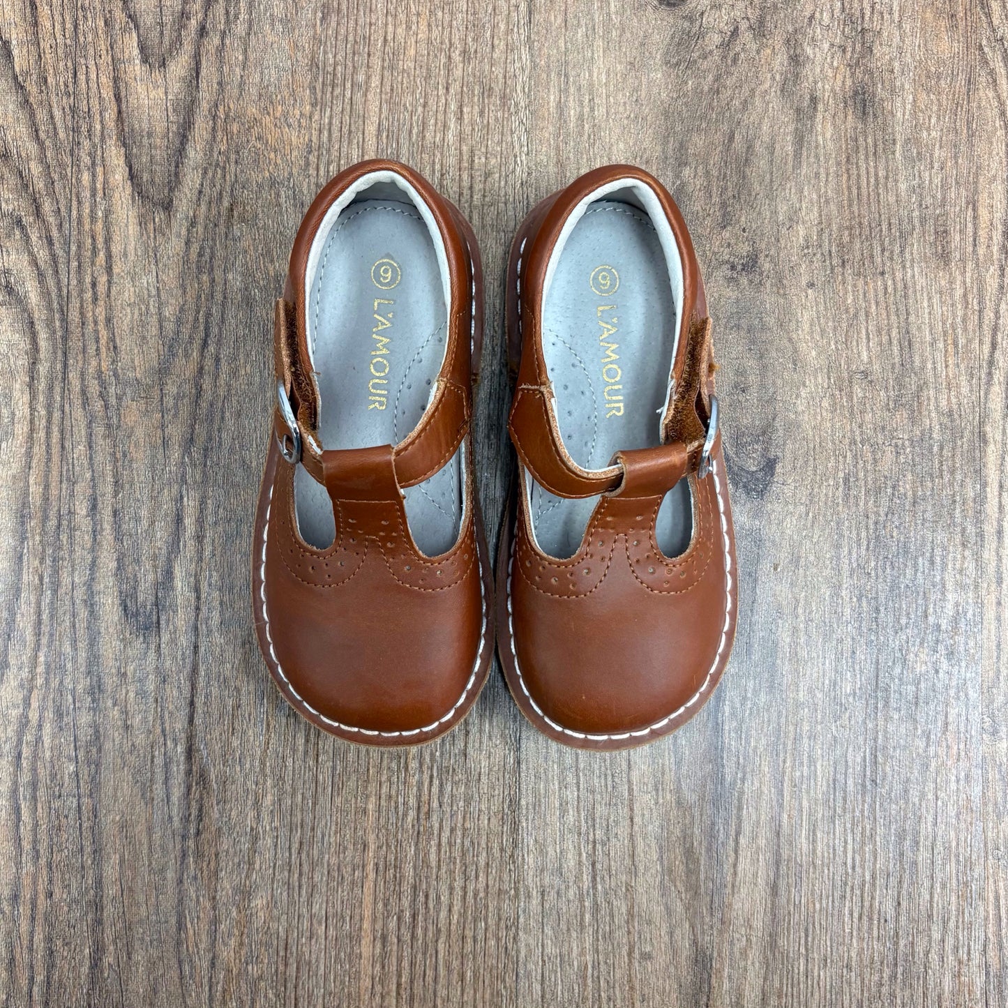 L'Amour Dress Shoes Size 9