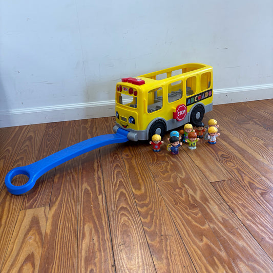 Bus Fisher Price Little People This Item can NOT be shipped