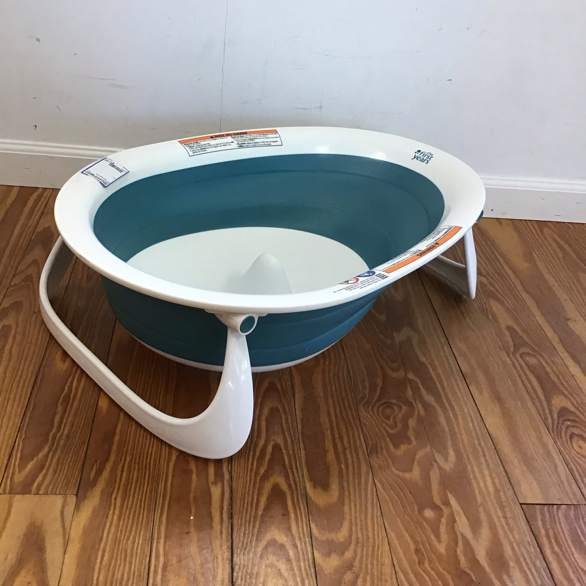 1st Years Bath Tub-this Item Dioes NOT ship