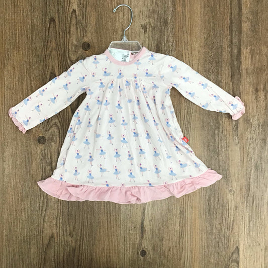 Magnetic Me Infant Size 9-12 Month Sleeper/Gown