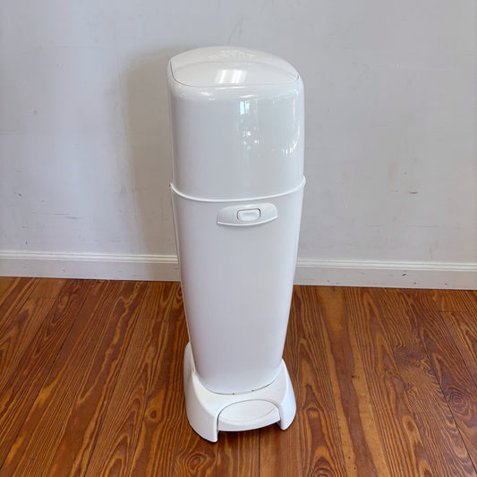 Diaper Genie Brand New DOES NOT SHIP