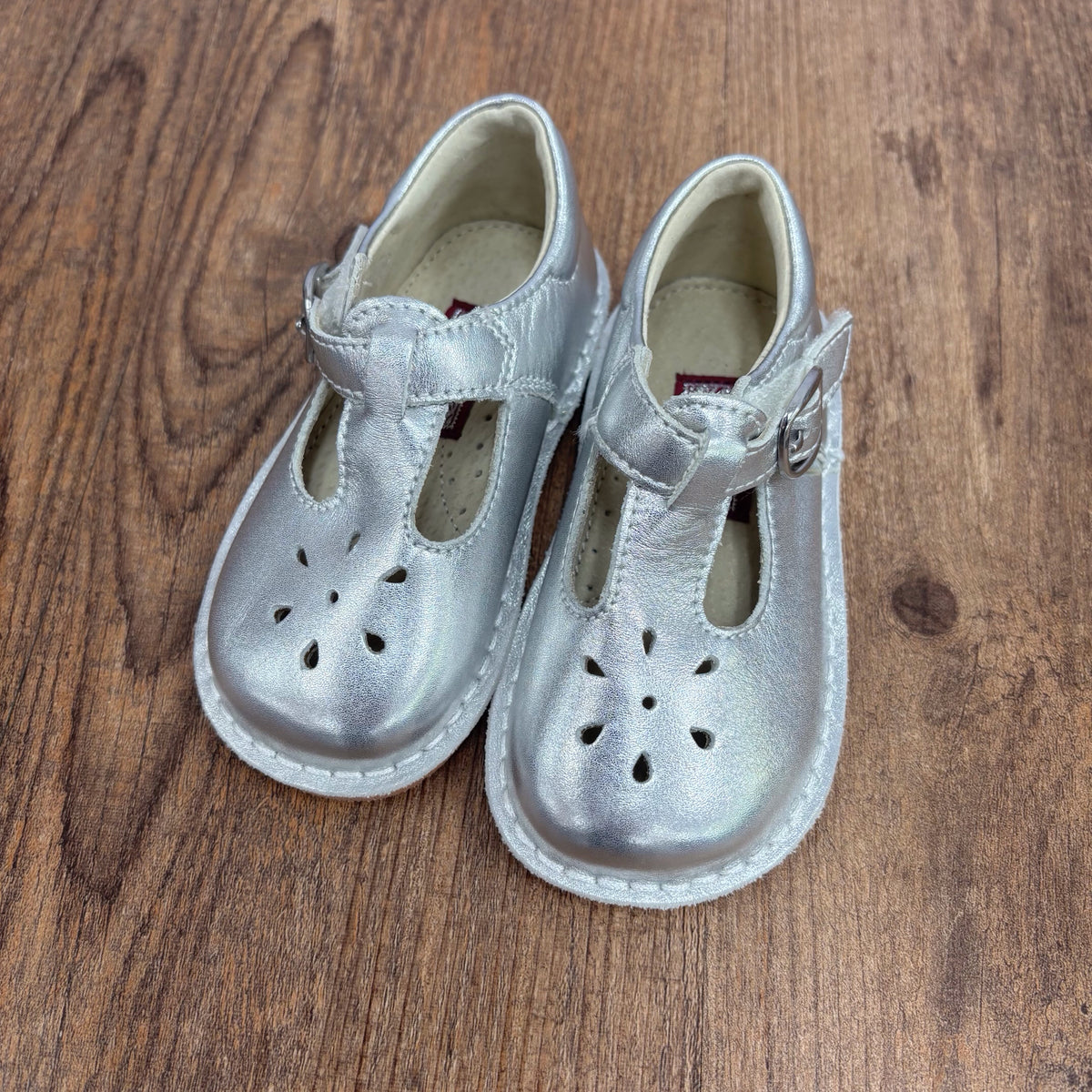 L'Amour Kids Shoe Sizes 6 Dress Shoes