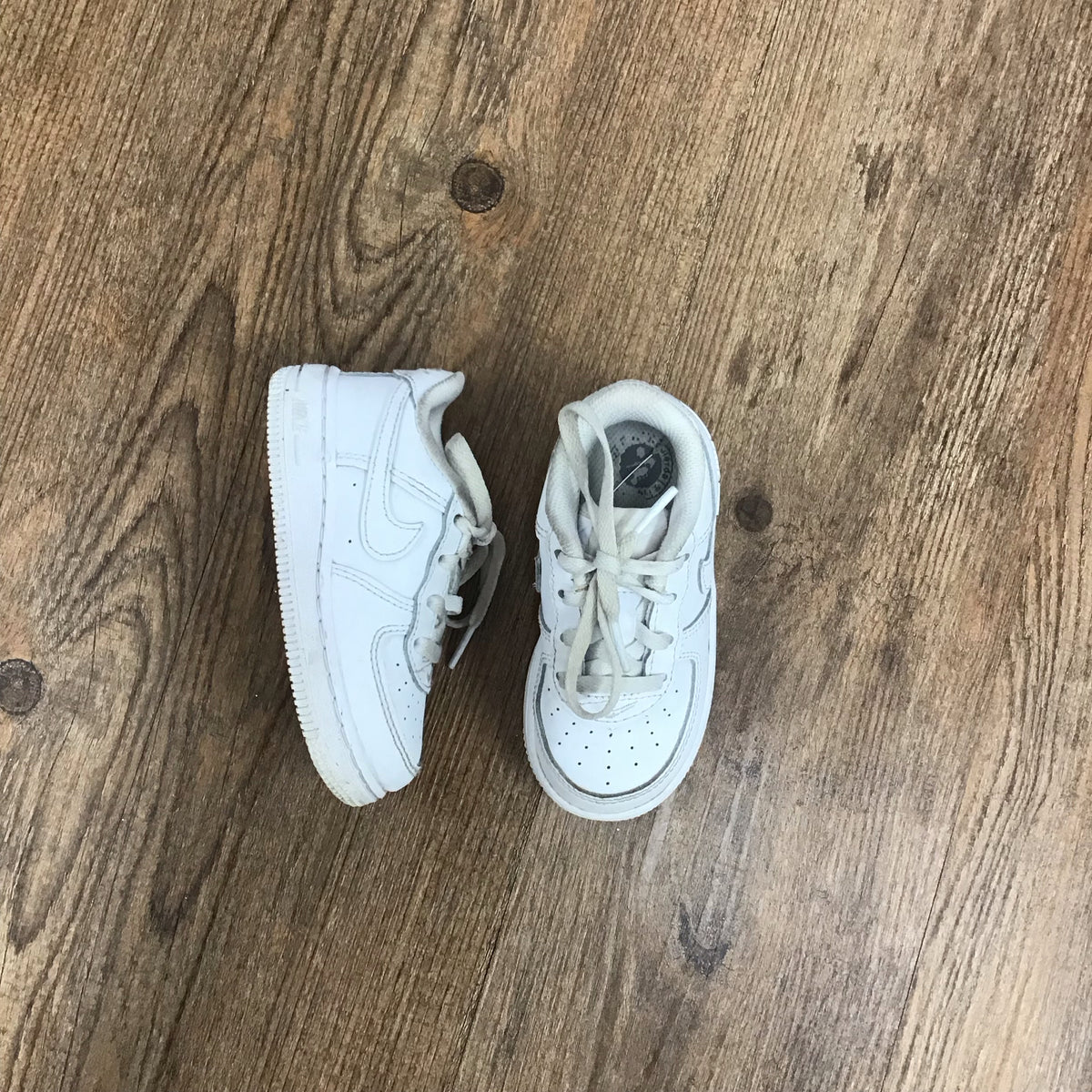 Kids Shoes Size 7 Nike White Athletic Shoes