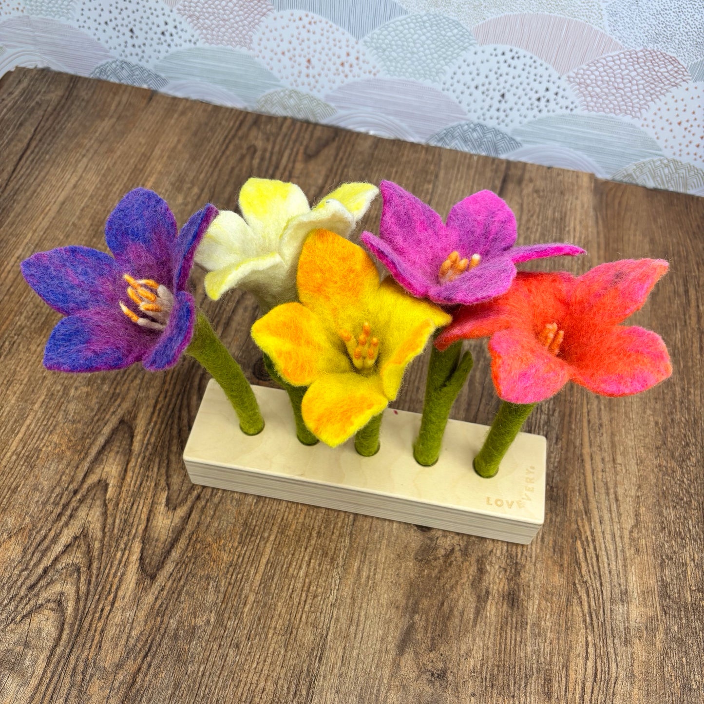 Lovevery Felt Flowers