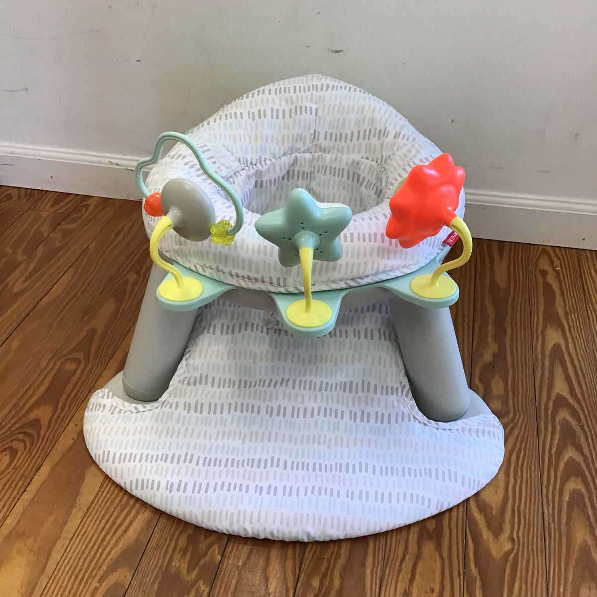 Skip Hop 2 in 1 Skip Hop-this Item Can NOT ship
