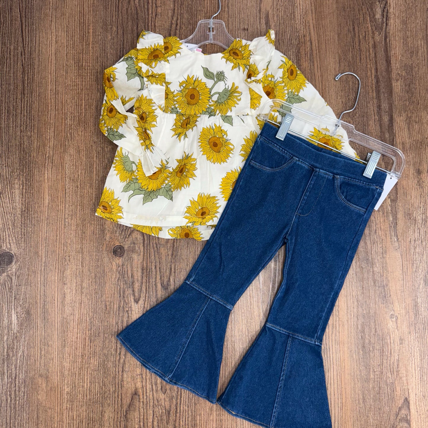 Sunflower Size 2T Two Piece Outfit