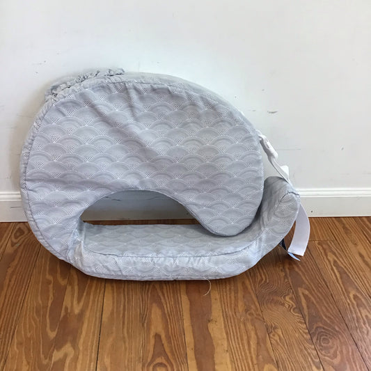 My Brest Friend Nursing Pillow