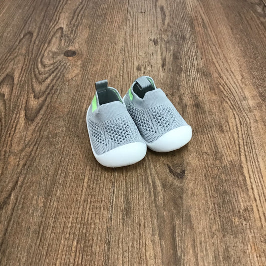 Robeez Sizes 0-3 Month Soft Side Leather Shoes