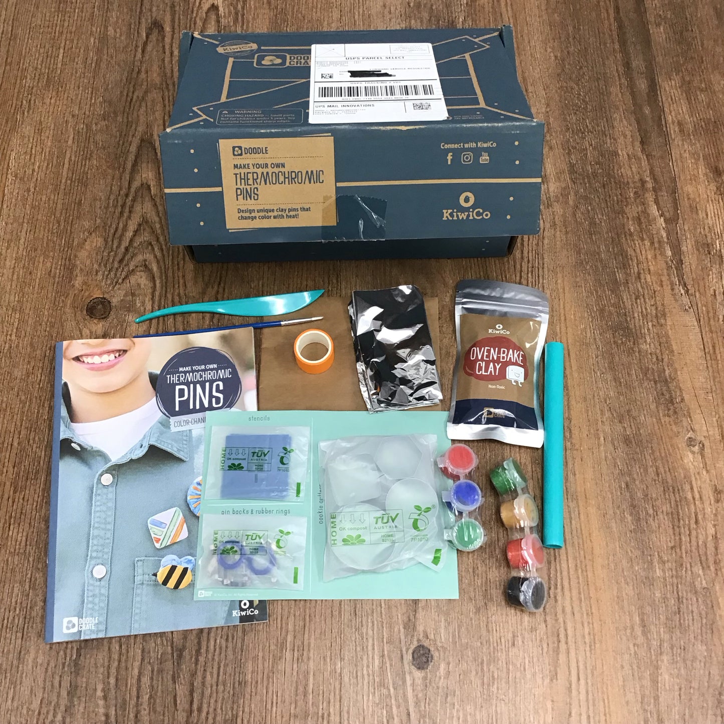 KiwiCo Doodle Box - Thermochromic Pins