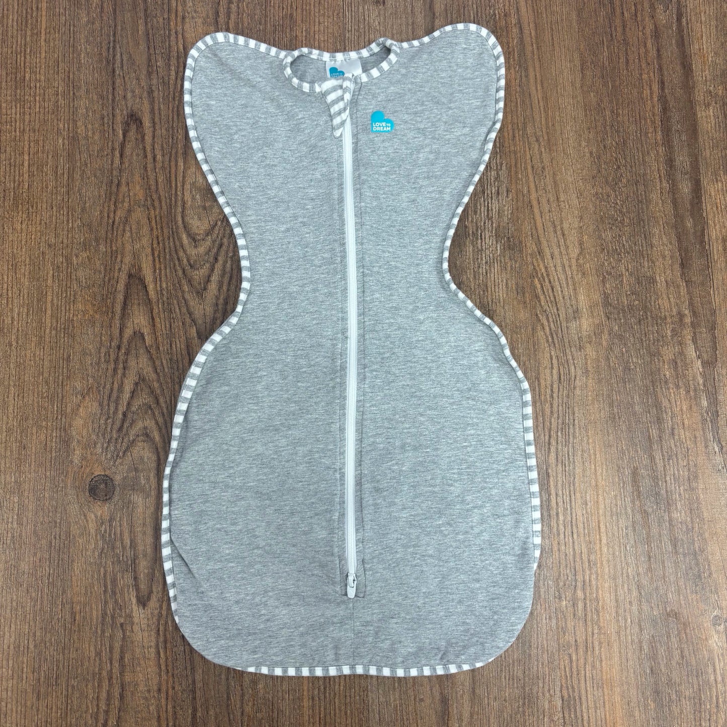 Love to Dream Small Swaddle