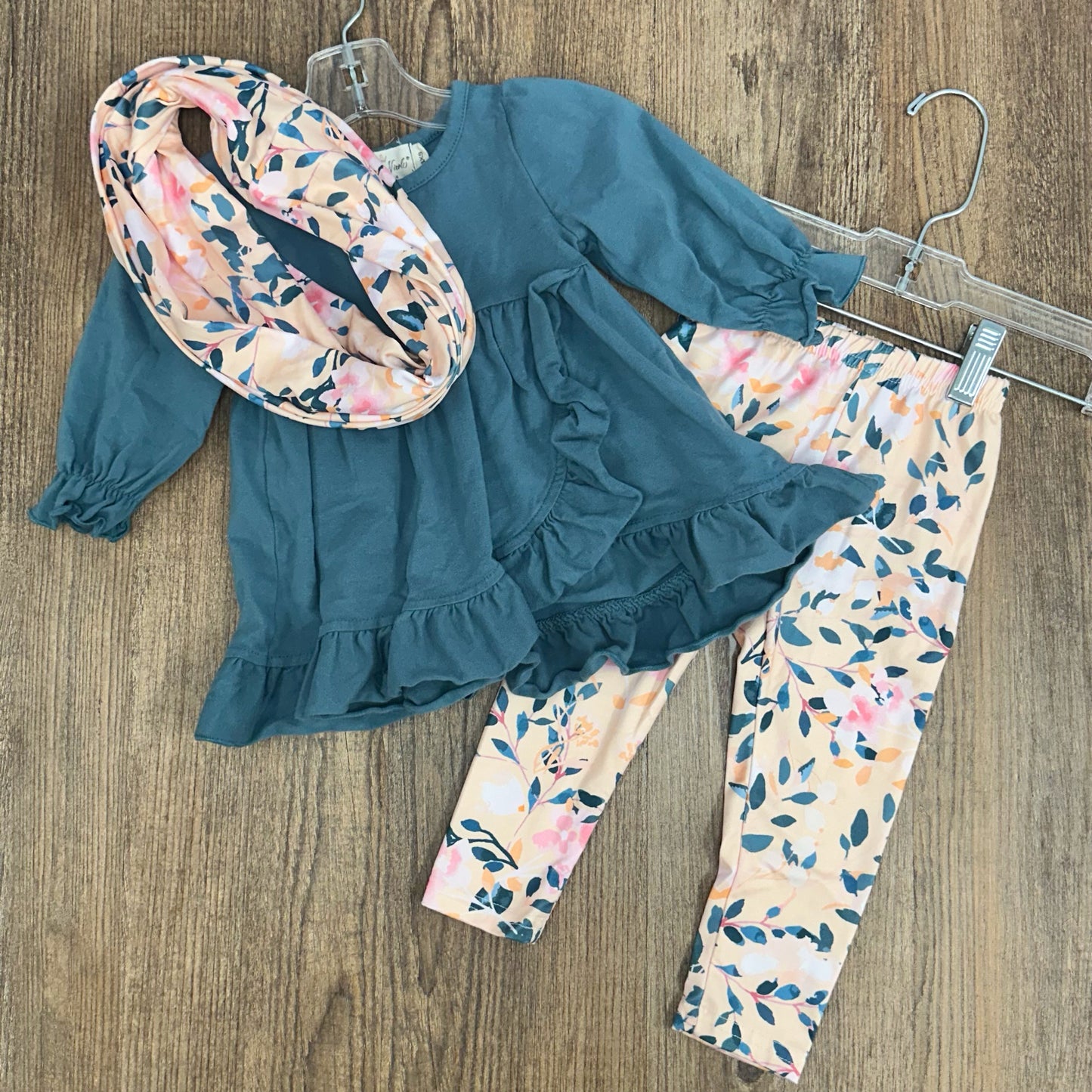 Marie Nicole Size 6-12 Month Outfit 3 piece