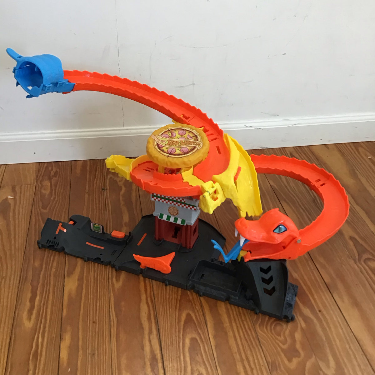 Hot Wheels Pizza Slam - This Item Does NOT Ship